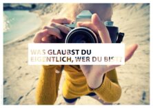 Was glaubst du eigentlich, wer du bist? (Bild: sint / Quelle: photocase.com)