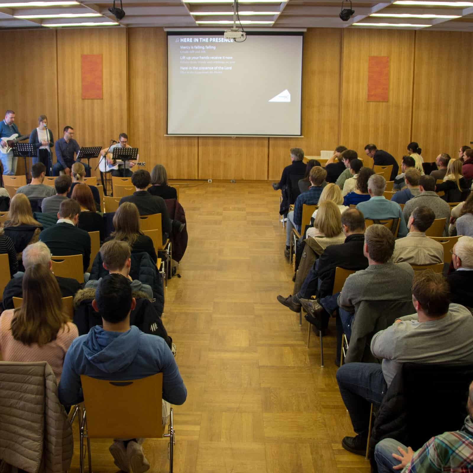 Du betrachtest gerade Gottesdienst – Mittagessen – Ausblick 2020