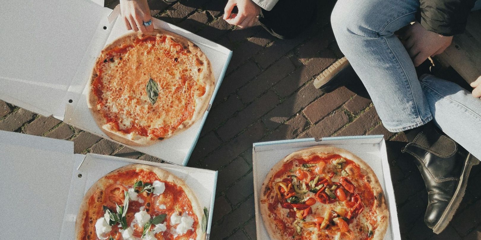 Du betrachtest gerade ElemenTing mit Pizzaessen