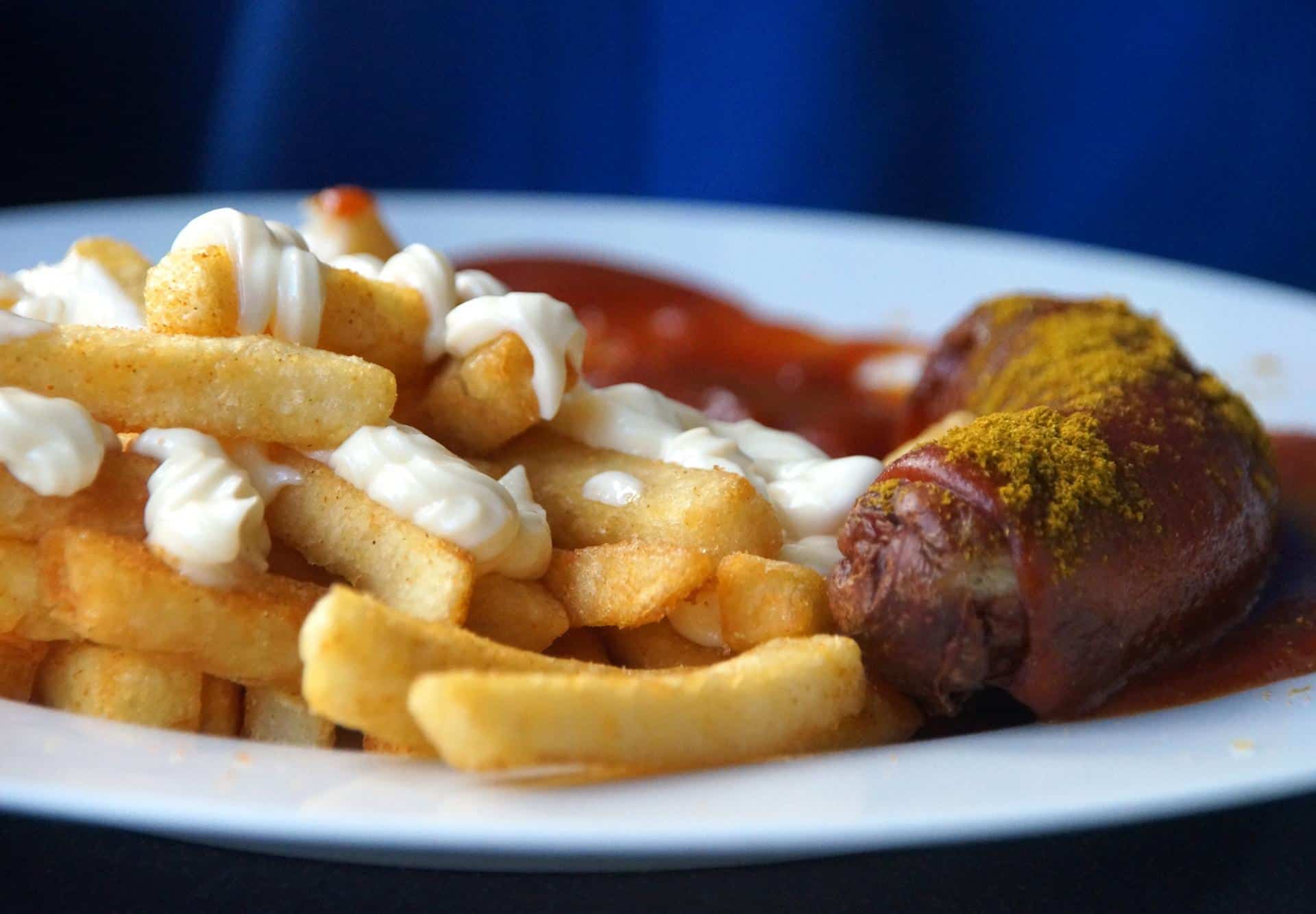 Du betrachtest gerade Currywurst im MannyGreen